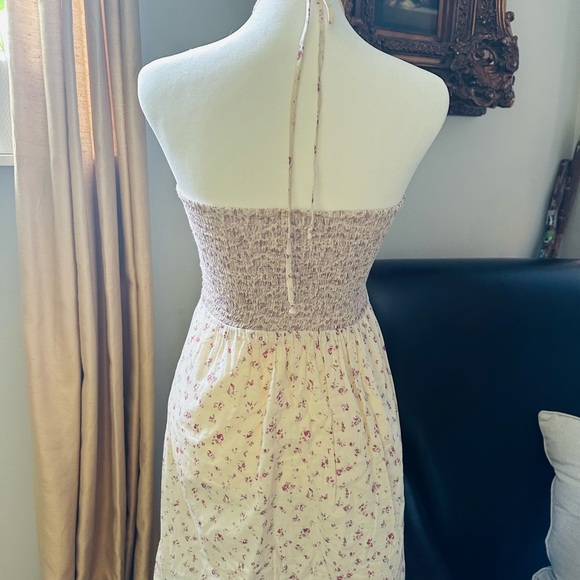 American Eagle Floral Strapless/Halter Dress - Picture 4 of 5